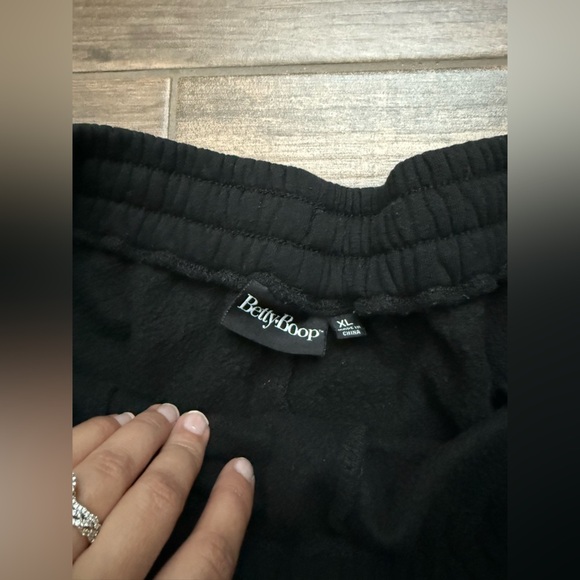 Betty Boop Black Shorts with Blue Graphic - Picture 4 of 5